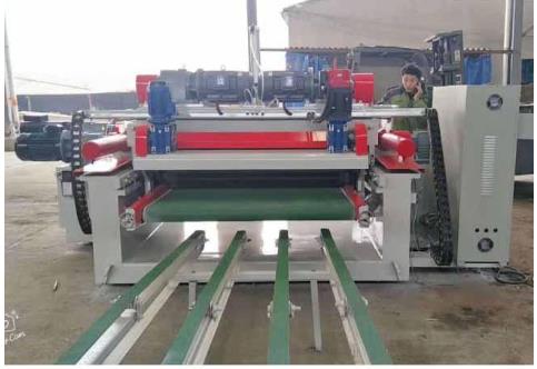 The maintenance of plywood machinery veneer peeling machine should be done well